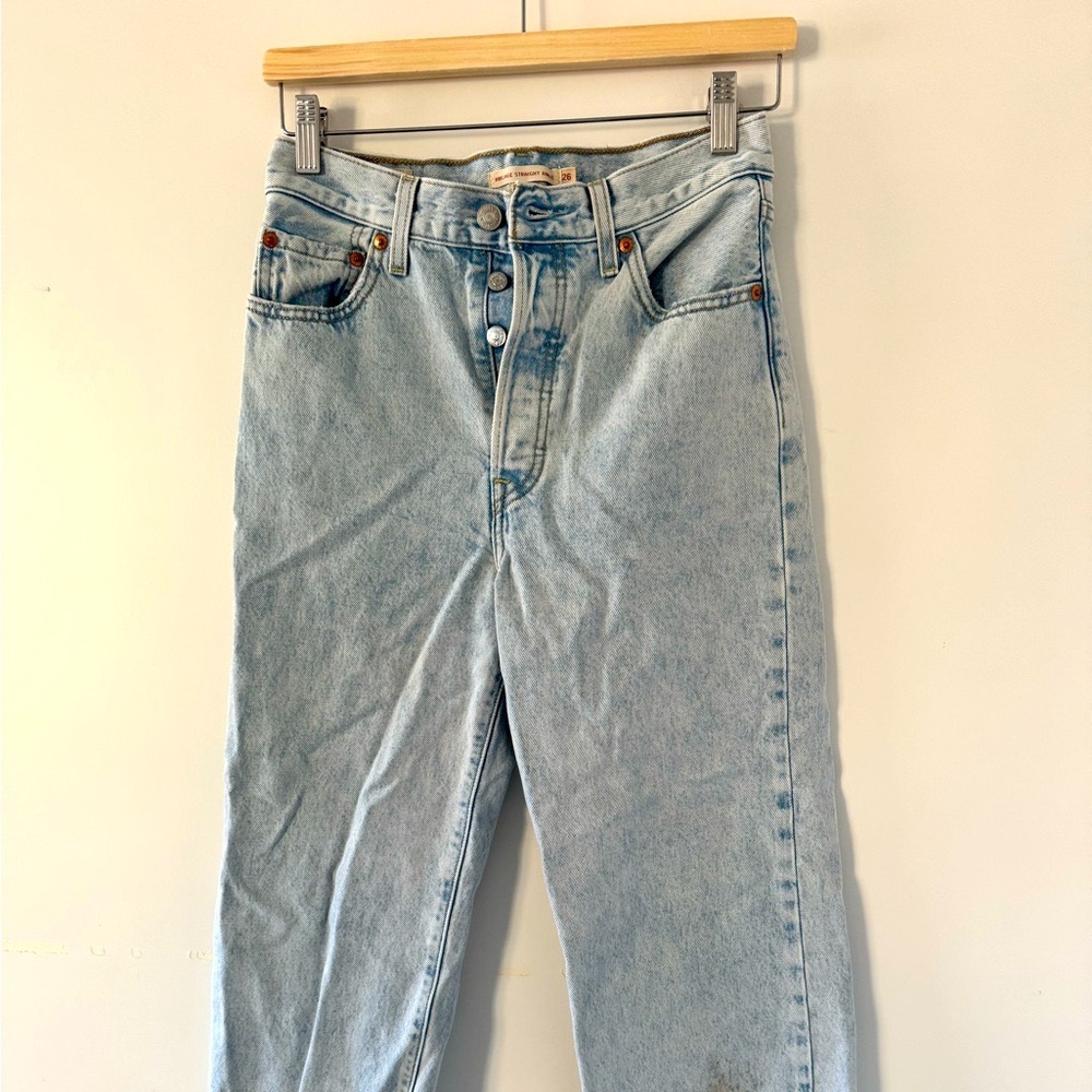 Levi’s rib cage straight ankle